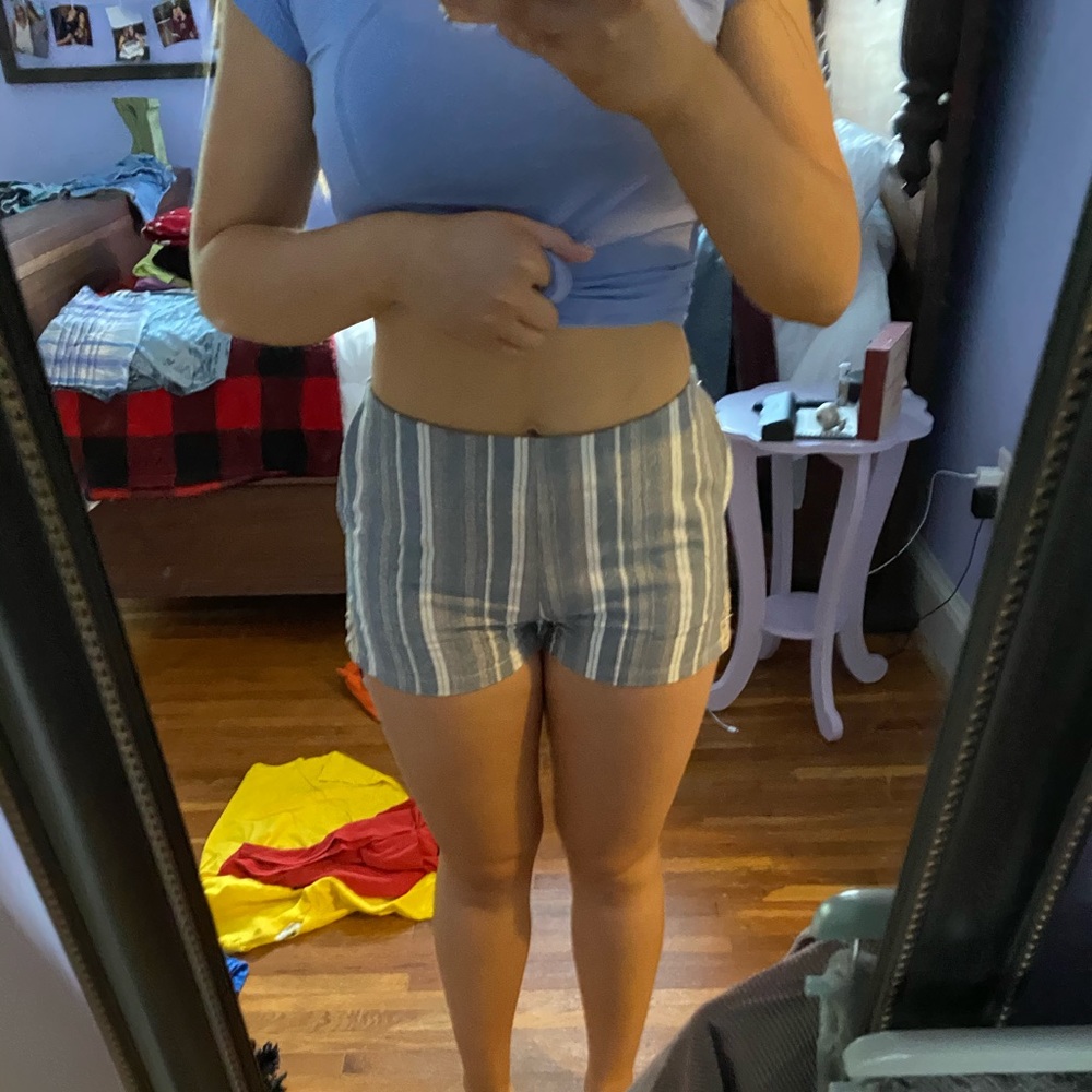 c'isa shorts!!!